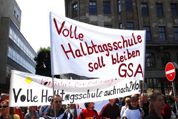 SchuelerDemo   036.jpg
